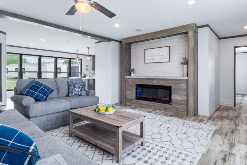 The palmer hero and interior home features