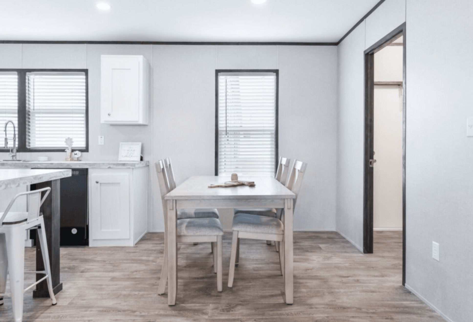 Nassau  interior home features