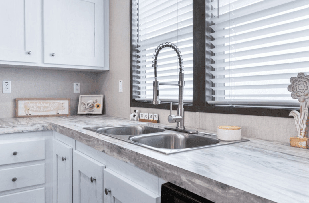 Nassau  kitchen home features