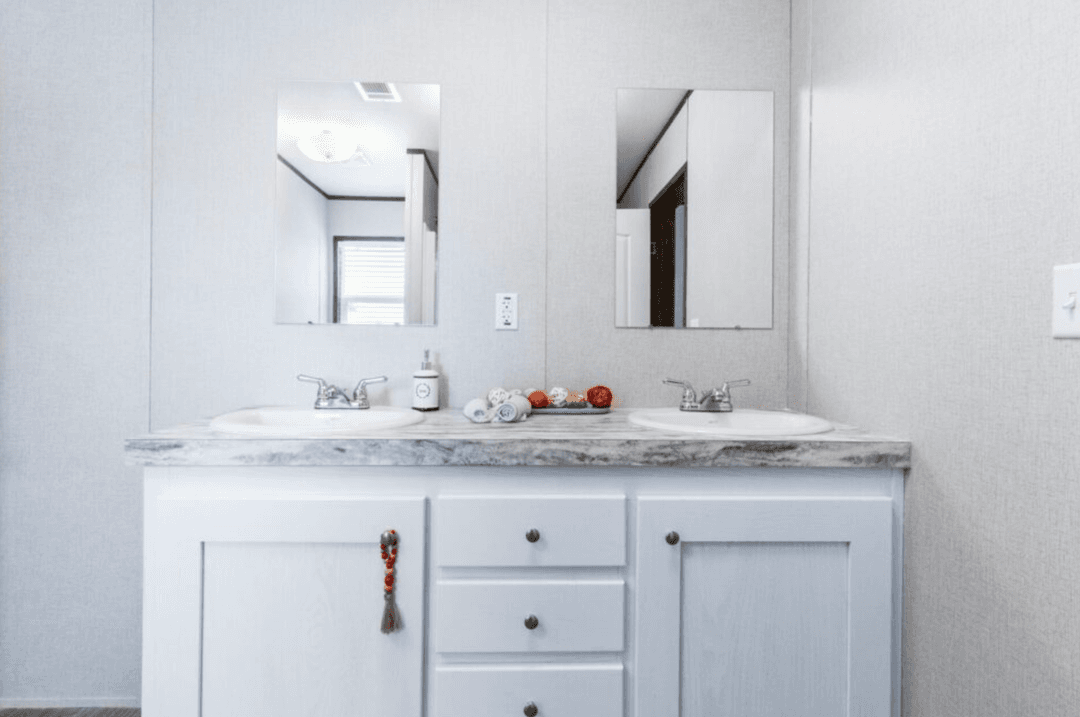 Nassau  bathroom home features